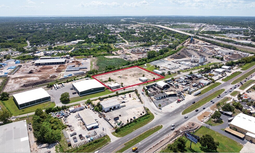 8008 Apopka Boulevard Blvd, Apopka, FL à vendre - Photo de l’immeuble – Image 2 sur 4