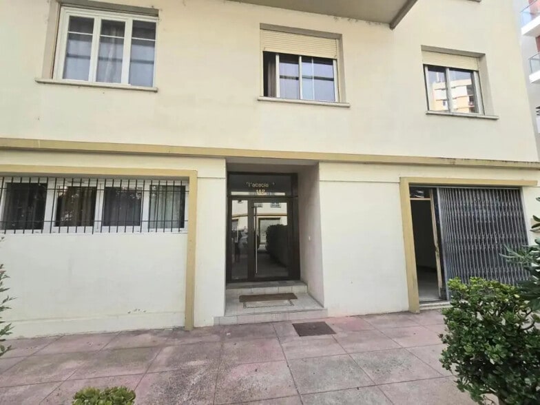 142 Avenue Henry Dunant, Nice à vendre - Photo de l’immeuble – Image 2 sur 9