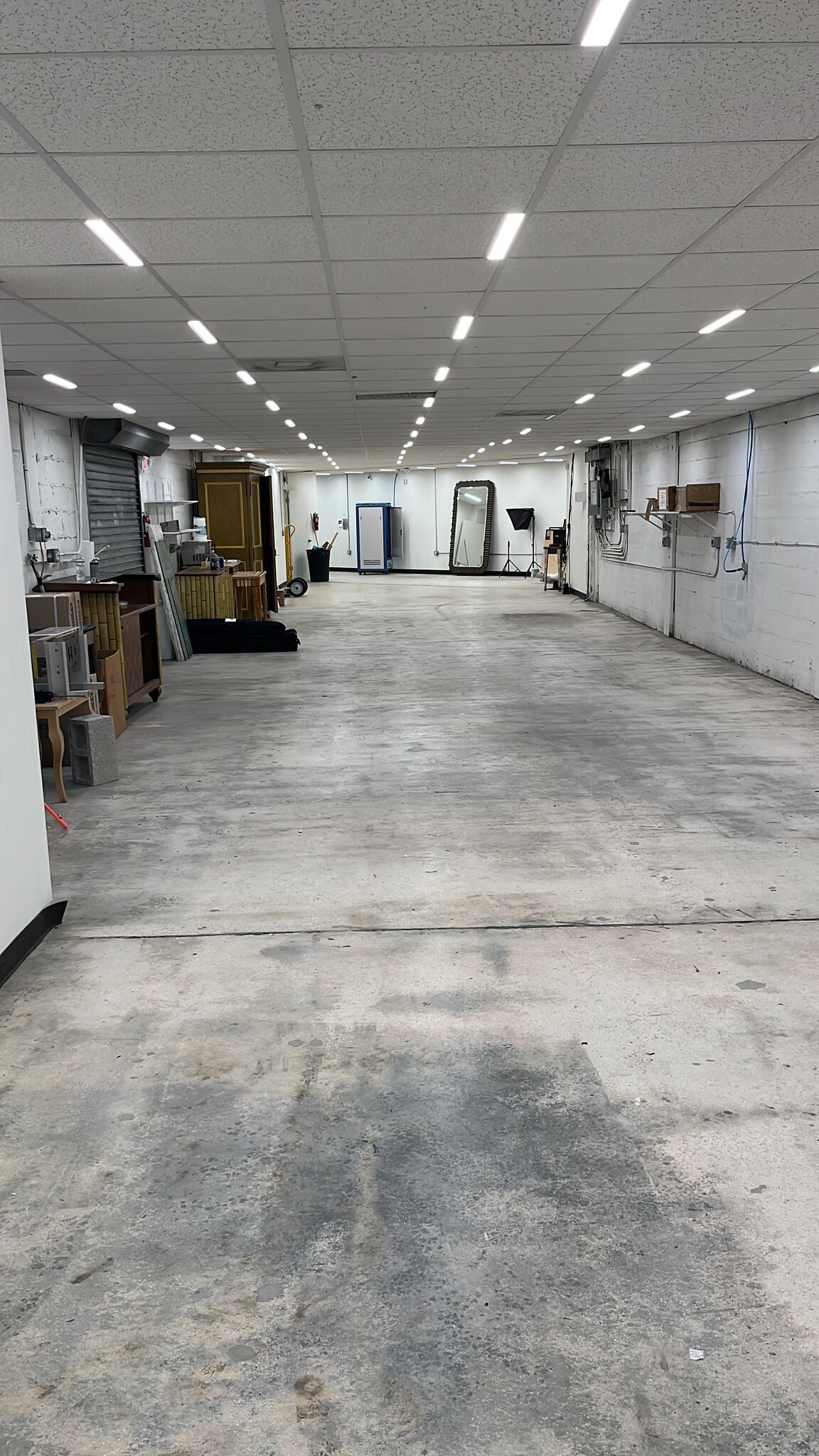 12725 NW 7th Ave, North Miami, FL à louer Photo intérieure– Image 1 sur 6