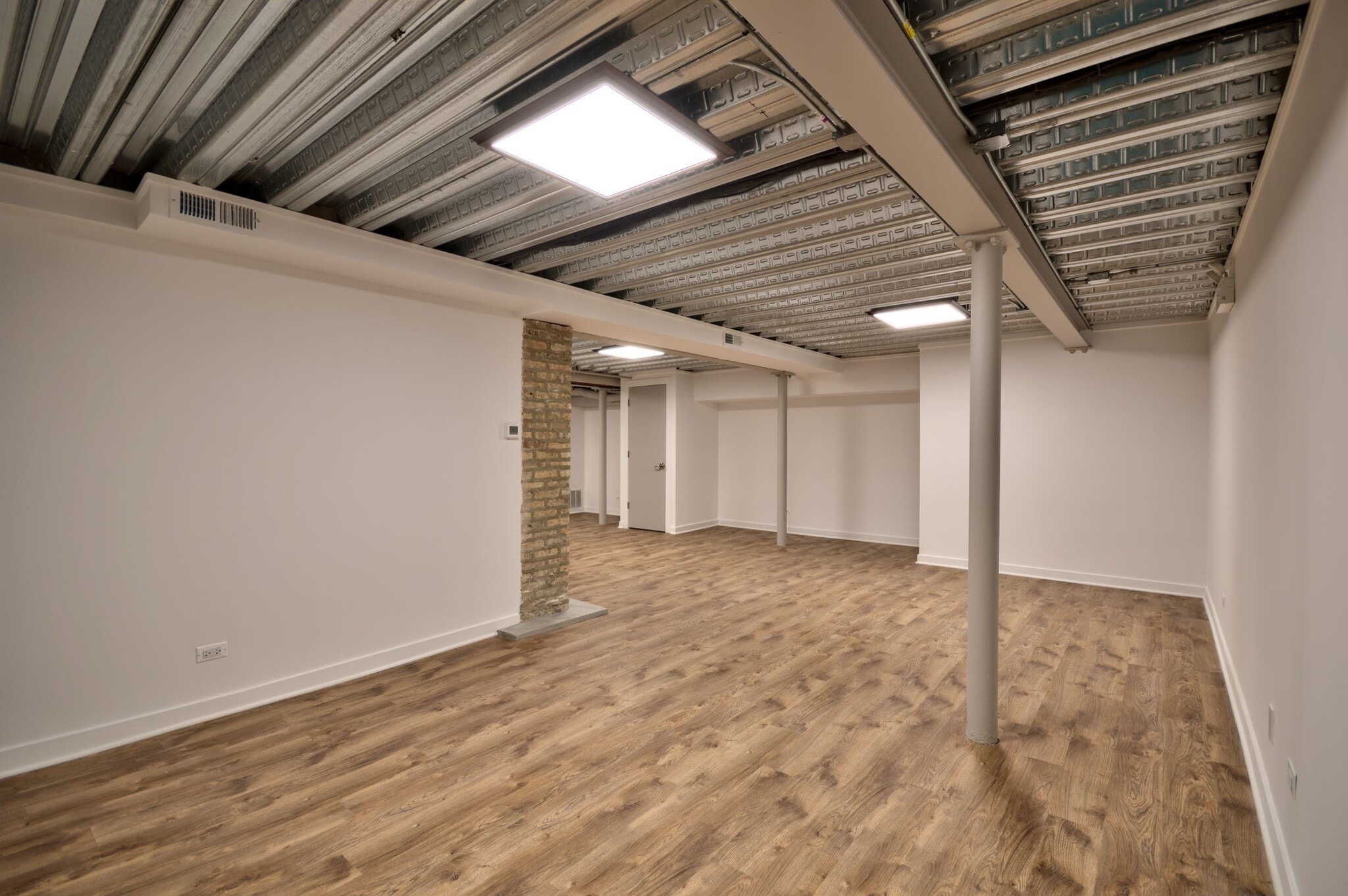 3404-3412 N Sheffield Ave, Chicago, IL à louer Photo de l’immeuble– Image 1 sur 7