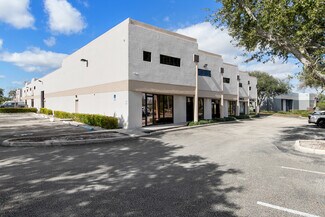 Plus de détails pour 6451 E Rogers Cir, Boca Raton, FL - Industriel/Logistique à louer