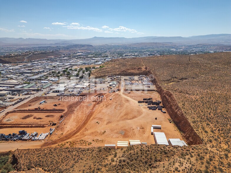 770 1080 E, St George, UT à louer - Photo de l’immeuble – Image 2 sur 6