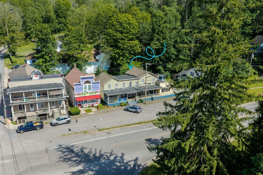 53470 NY-30 Hwy, Roxbury, NY à vendre - Photo de l’immeuble – Image 3 sur 63