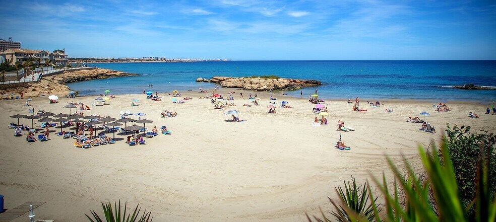 Carrer Iruela la Blue Lagoon, 2, San Miguel de Salinas, Alicante à vendre - Photo de l’immeuble – Image 1 sur 17