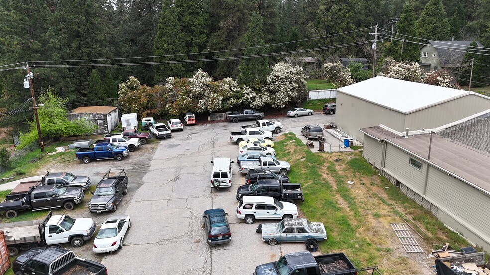 13383 Colfax Hwy, Grass Valley, CA à vendre - Photo de l’immeuble – Image 3 sur 16