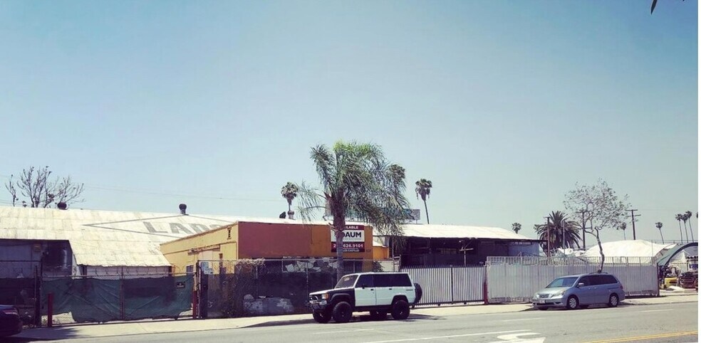 1137-1155 S Eastern Ave, Los Angeles, CA à vendre - Photo de l’immeuble – Image 2 sur 5