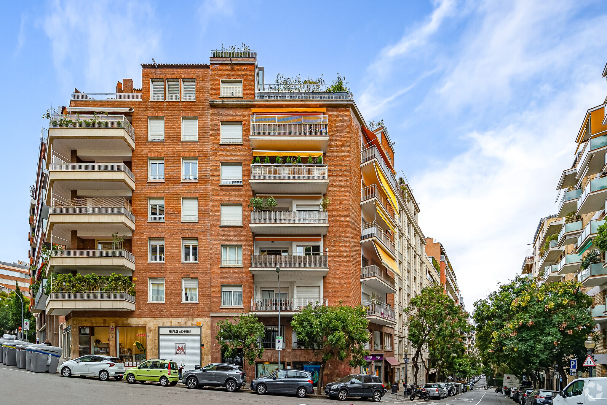 Carrer de Ferran Agulló, 24, Barcelone, Barcelona à louer Photo principale– Image 1 sur 3