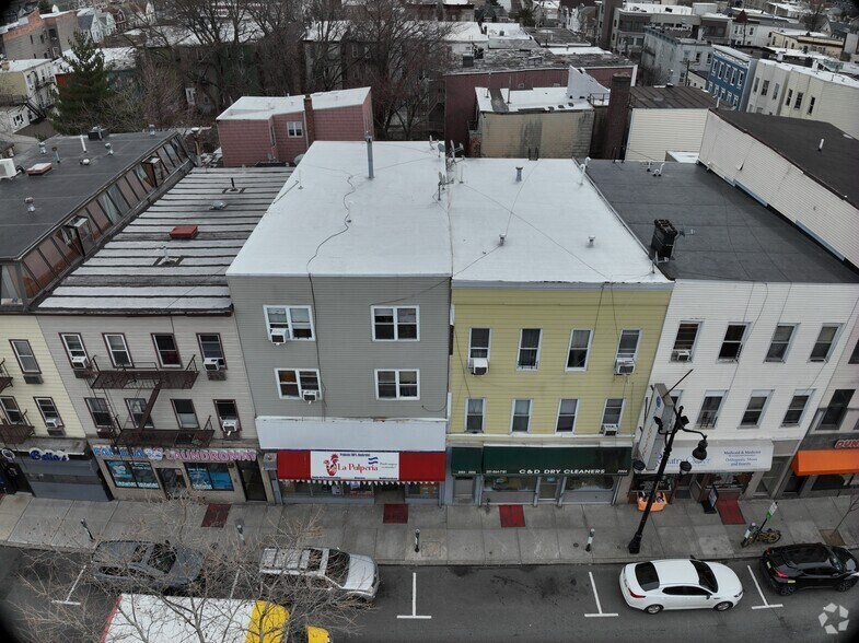 2004-2006 Bergenline Ave, Union City, NJ à vendre – Image 3 sur 25