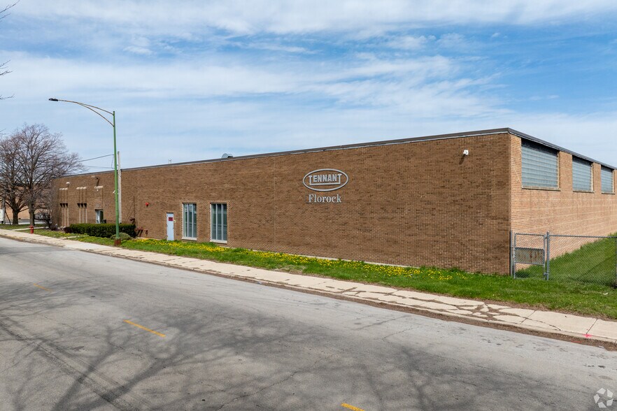 1120 W Exchange Ave, Chicago, IL à louer - Photo de l’immeuble – Image 3 sur 9