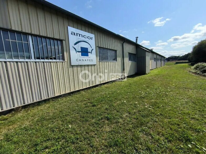 Local d'activités dans Montaignac-sur-Doustre à vendre - Photo de l’immeuble – Image 3 sur 14
