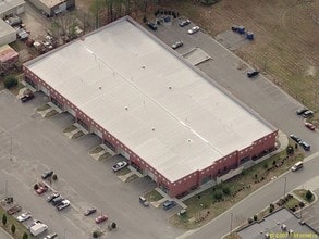 300 Ed Wright Ln, Newport News, VA - Vue aérienne  vue de carte