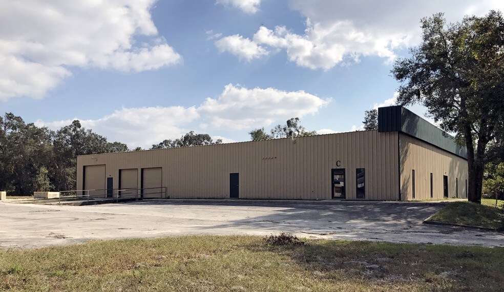 5797 Lake Winona Rd, De Leon Springs, FL à louer - Photo de l’immeuble – Image 3 sur 4