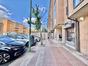 Local commercial dans Ávila, Ávila à louer Photo intérieure– Image 2 sur 10