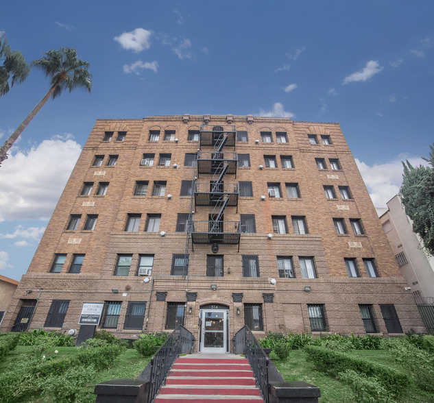 314 S Alexandria Ave, Los Angeles, CA à vendre - Photo de l’immeuble – Image 1 sur 26