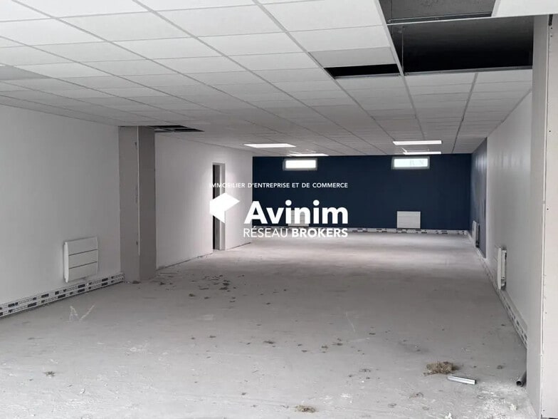 Industriel/Logistique dans Gagny à louer - Photo intérieure – Image 2 sur 7