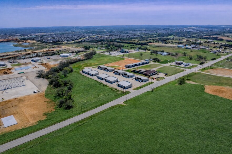 4620 US 377 Hwy, Aubrey, TX à louer - Photo de l’immeuble – Image 3 sur 31