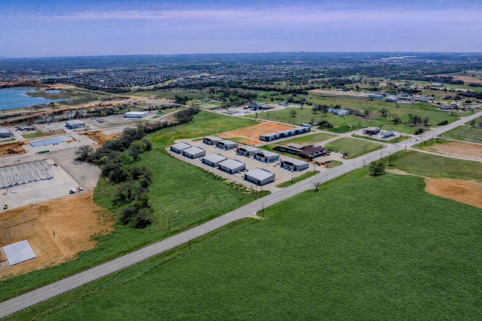 4620 US 377 Hwy, Aubrey, TX à louer Photo de l’immeuble– Image 1 sur 25