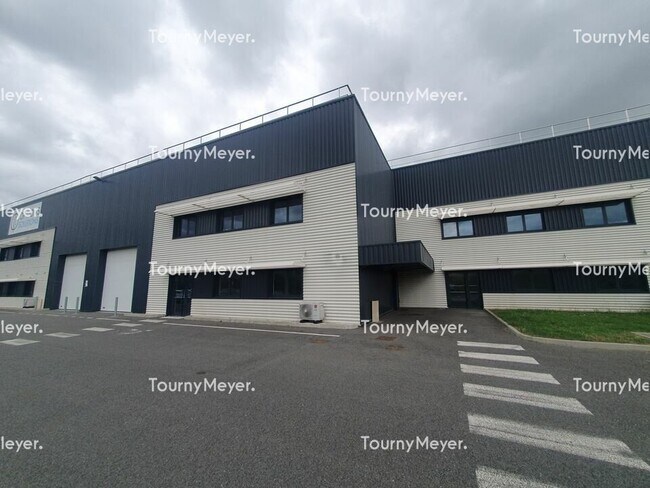 Plus de détails pour Industriel/Logistique à louer