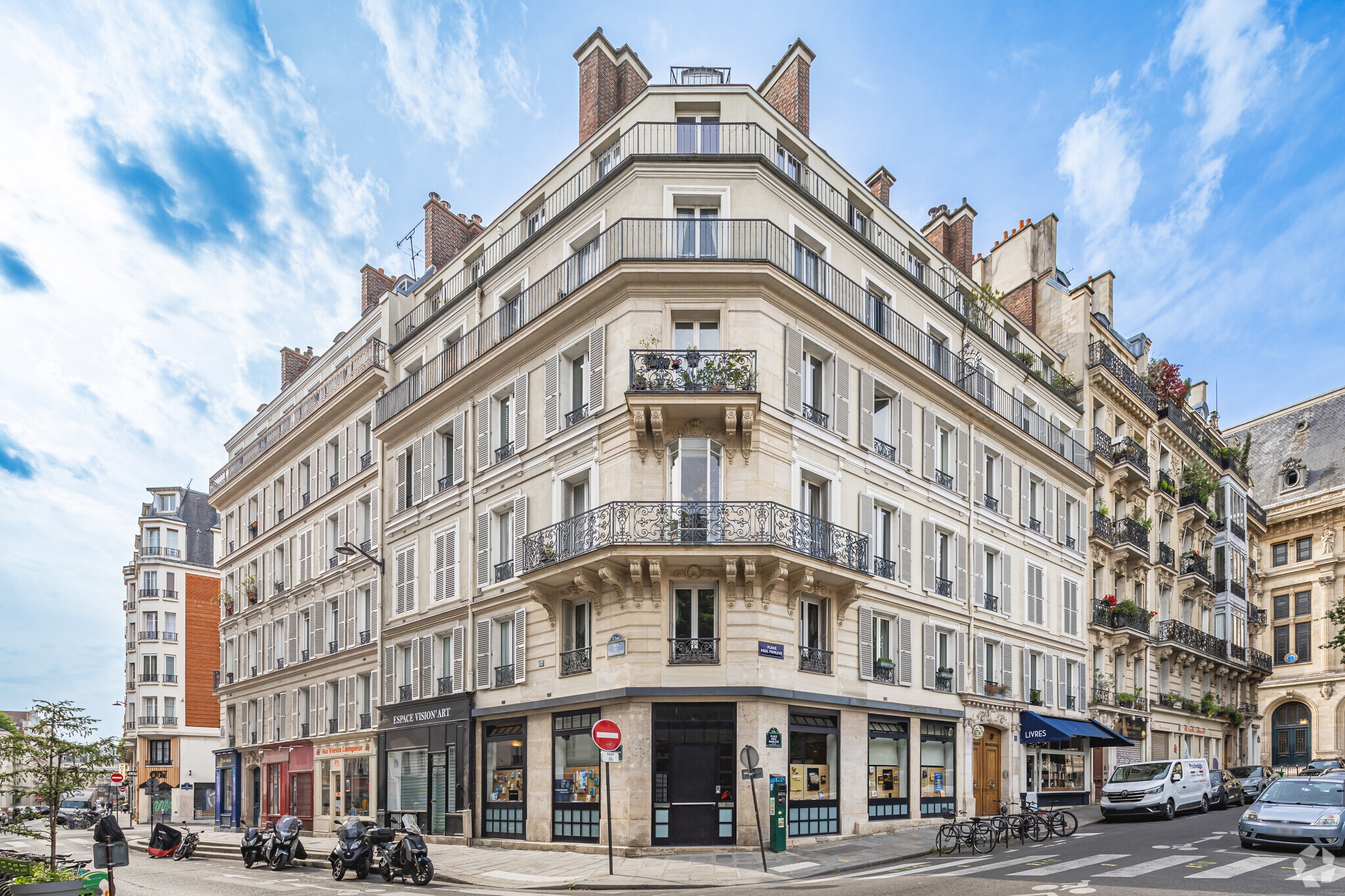 40 Rue Saint-Jacques, Paris à louer Photo principale– Image 1 sur 16