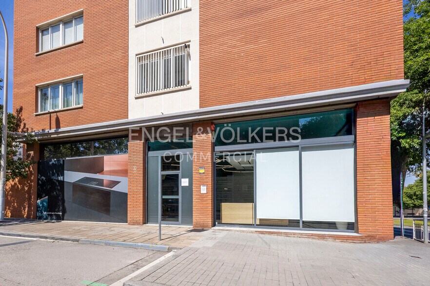 Local commercial dans Sant Just Desvern, Barcelona à louer - Photo intérieure – Image 1 sur 2