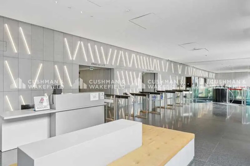 65 Avenue Jules Cantini, Marseille à louer - Photo de l’immeuble – Image 1 sur 31