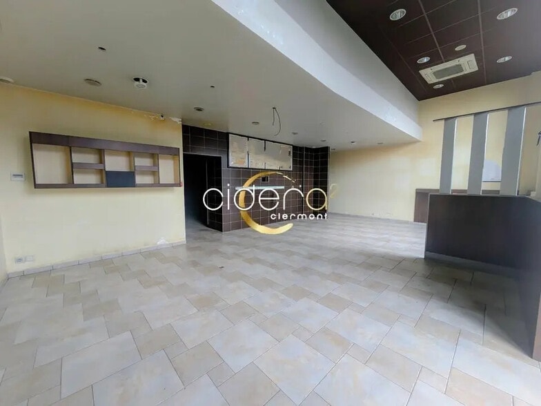 Local commercial dans Clermont-Ferrand à louer - Photo intérieure – Image 1 sur 4