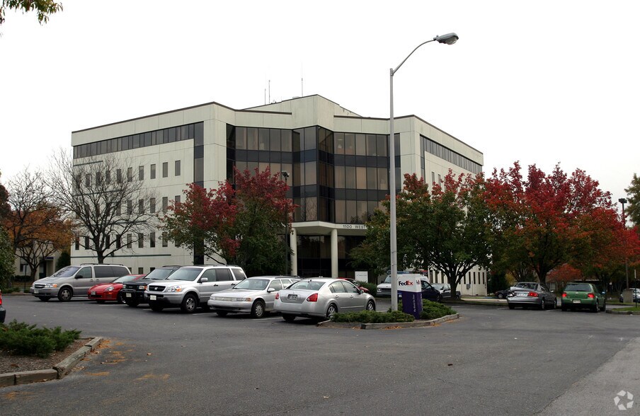 1100 West St, Laurel, MD à vendre - Photo de l’immeuble – Image 3 sur 5