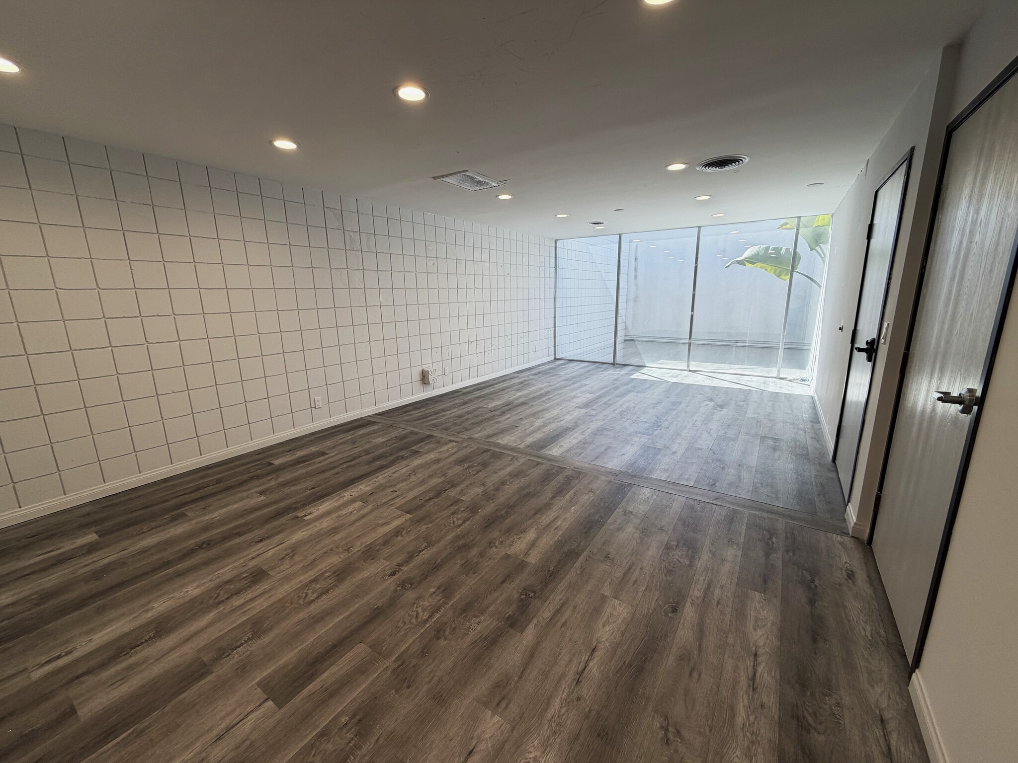 739 E Walnut St, Pasadena, CA à louer Photo intérieure– Image 1 sur 4