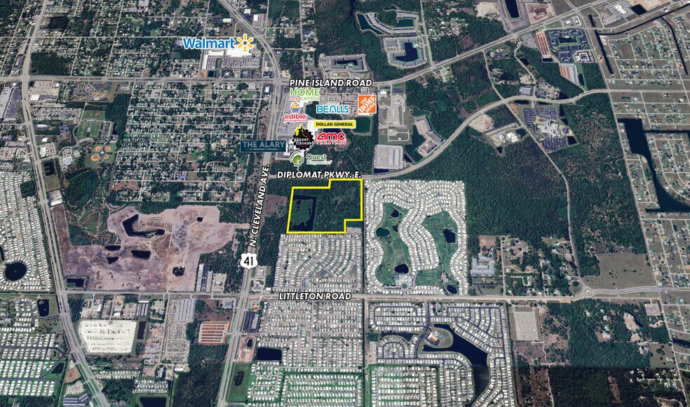 Diplomat Pky E, North Fort Myers, FL à vendre - Aérien – Image 3 sur 4
