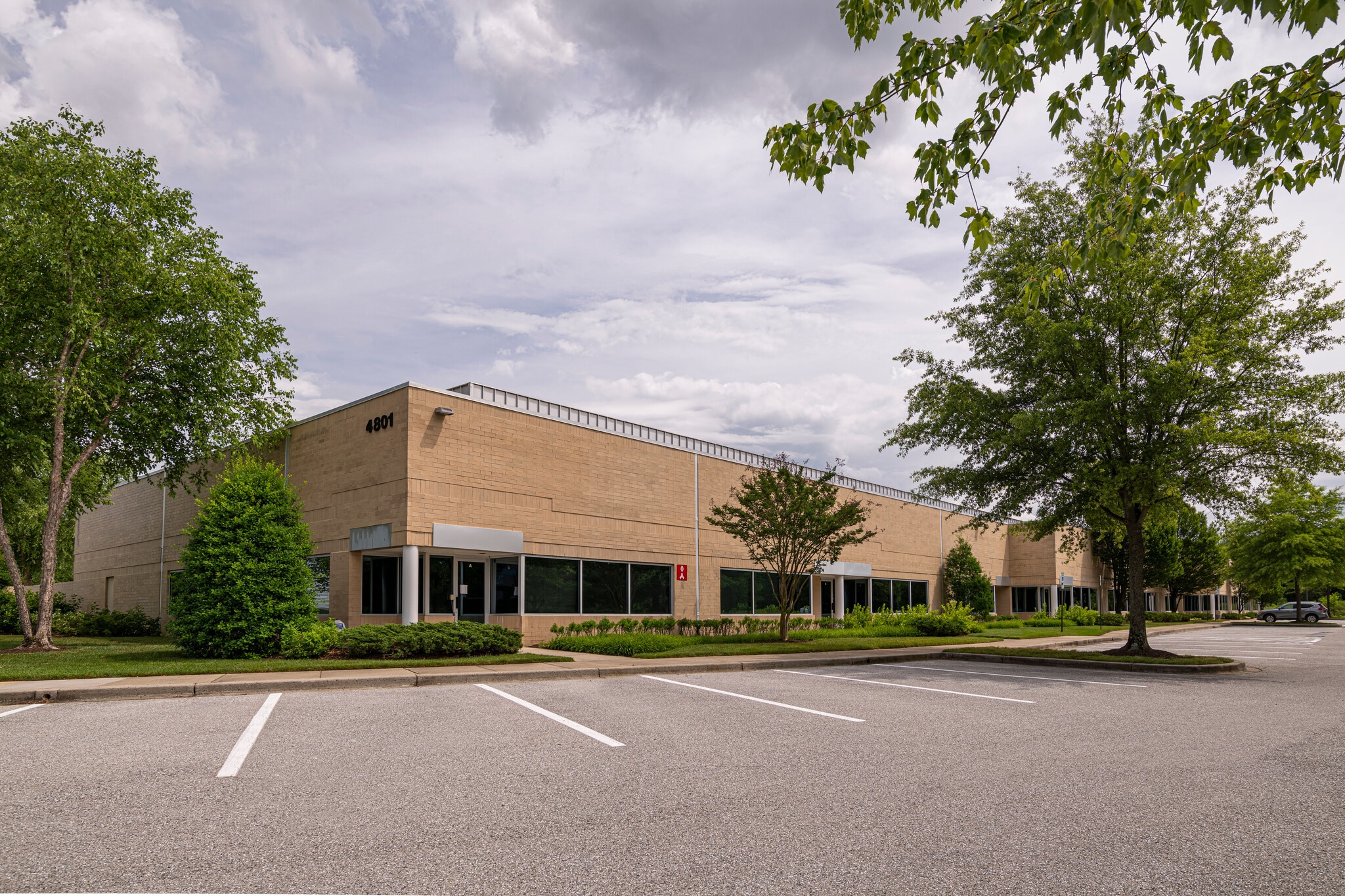 16901 Melford Blvd, Bowie, MD à louer Photo intérieure– Image 1 sur 2