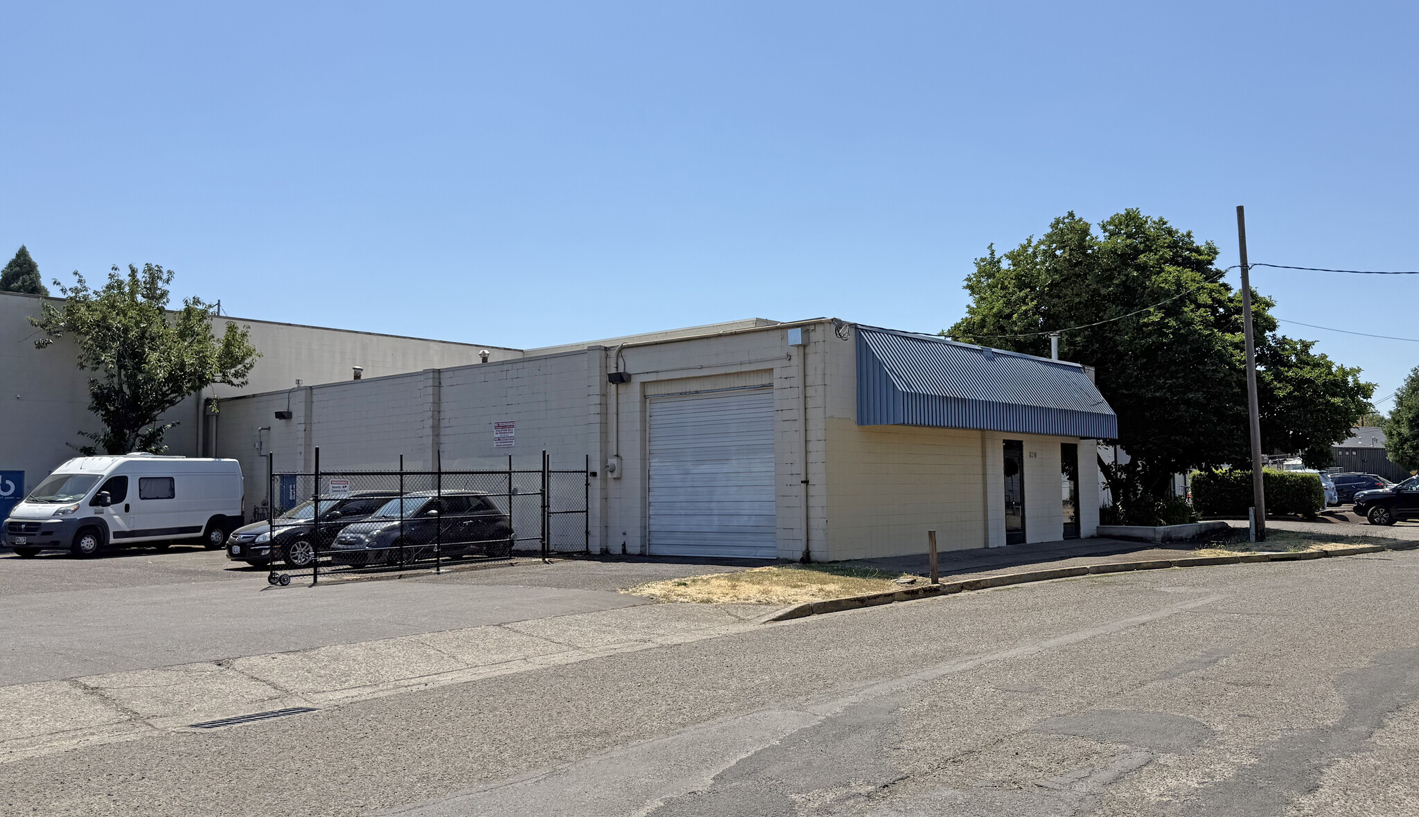 830-870 W 2nd Ave, Eugene, OR à louer Photo intérieure– Image 1 sur 1