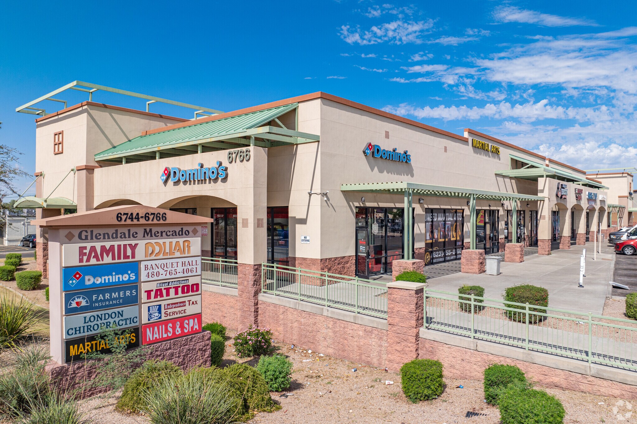 W Glendale Ave, Glendale, AZ à louer Photo de l’immeuble– Image 1 sur 19