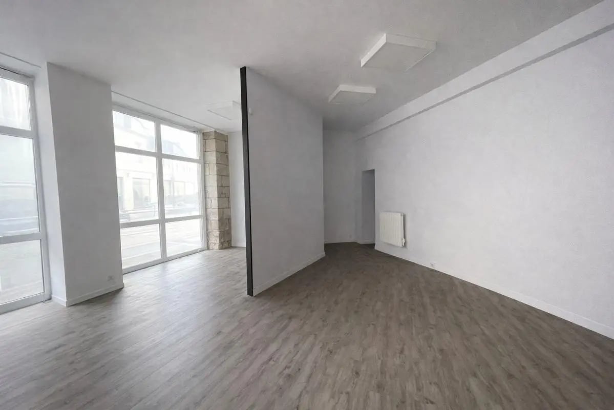 Bureau dans Vannes à louer Photo de l’immeuble– Image 1 sur 6