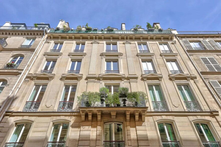 72 Rue D'Hauteville, Paris à louer - Photo de l’immeuble – Image 3 sur 19