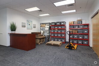 125 Newbury St, Framingham, MA à louer Photo intérieure– Image 2 sur 12