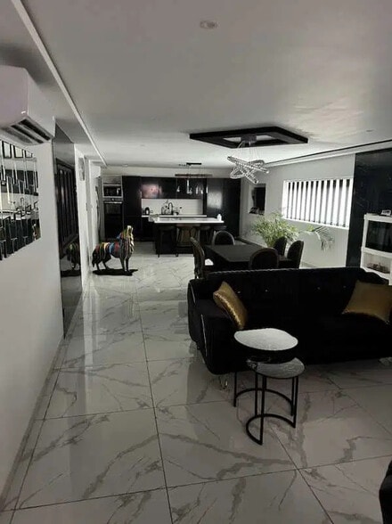 14 Rue François Arago, Bourg-en-Bresse à vendre - Photo de l’immeuble – Image 3 sur 5