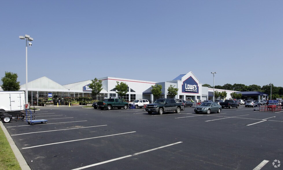 200-296 Garfield Ave, Cranston, RI à louer - Photo principale – Image 3 sur 8