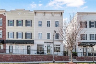 3512 Worthington Blvd, Urbana, MD à louer Photo de l’immeuble– Image 1 sur 30