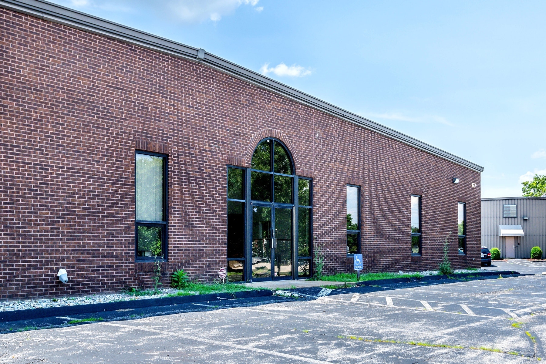 617 Cepi Dr, Chesterfield, MO à louer Photo intérieure– Image 1 sur 28