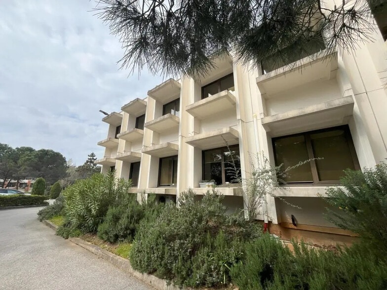 Bureau dans Valbonne à louer - Photo de l’immeuble – Image 3 sur 10