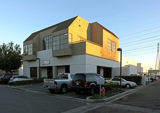 Plus de détails pour 1576 N Batavia St, Orange, CA - Local d’activités à vendre
