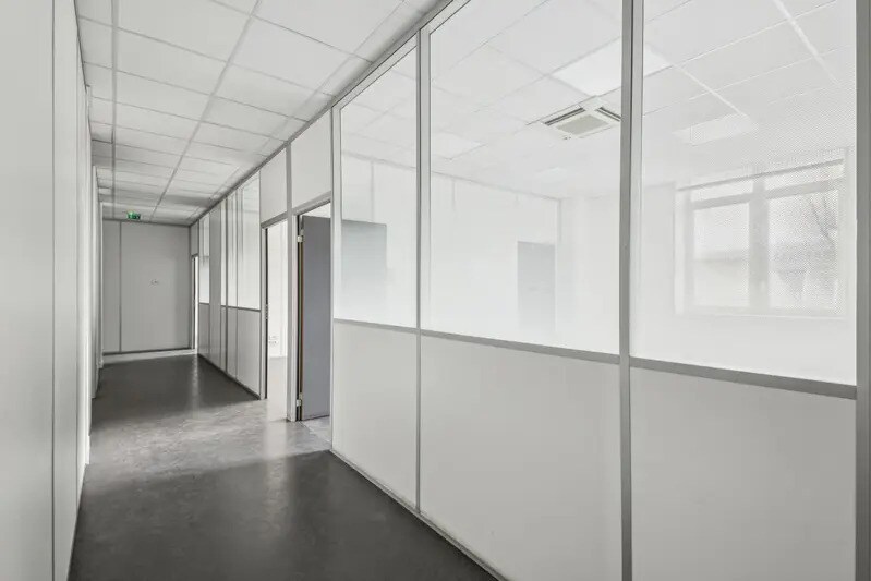 Bureau dans Pantin à louer - Photo intérieure – Image 2 sur 15