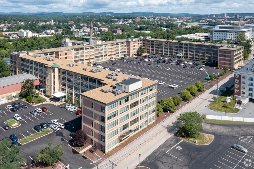 1 Sundial Ave, Manchester, NH à vendre - Photo de l’immeuble – Image 2 sur 33