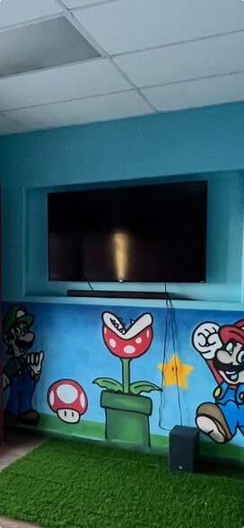 1902-1906 S 10th St, McAllen, TX à louer - Photo intérieure – Image 3 sur 8