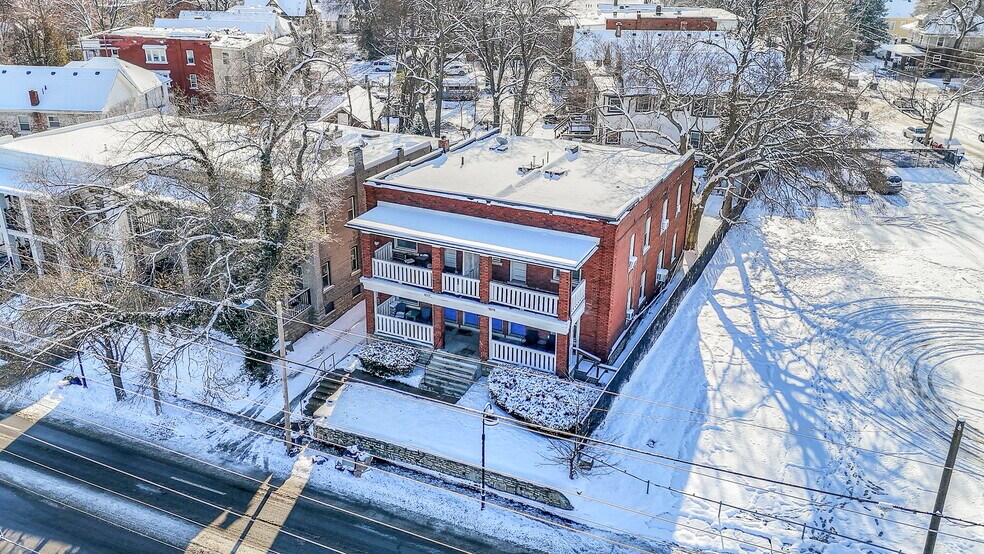 1017 W 39th St, Kansas City, MO à vendre - Photo de l’immeuble – Image 3 sur 30