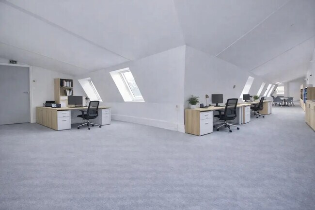 Plus de détails pour 40 Rue Notre-Dame Des Victoires, Paris - Bureau à louer