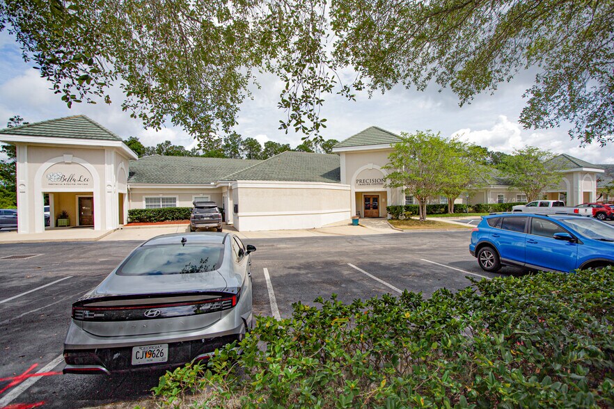 1540 Business Center Dr, Orange Park, FL à vendre - Photo de l’immeuble – Image 3 sur 7