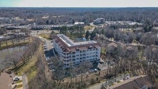 Plus de détails pour 8521 Sam Furr Rd, Huntersville, NC - Logement à vendre