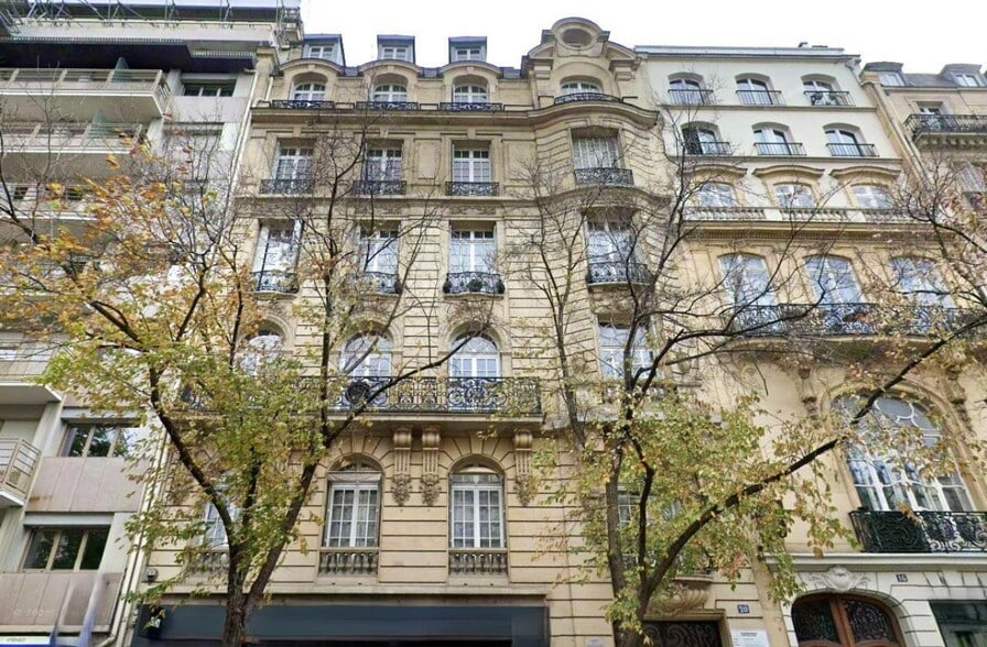 20 Avenue De Wagram, Paris à louer - Photo de l’immeuble – Image 1 sur 8