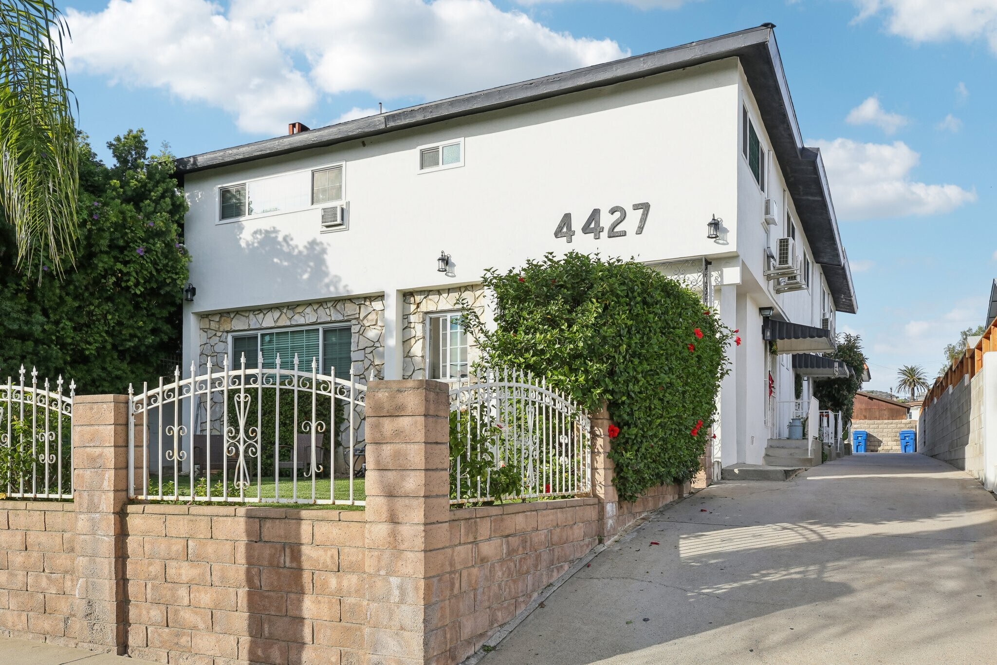 4427 Camero Ave, Los Angeles, CA à vendre Photo principale– Image 1 sur 38